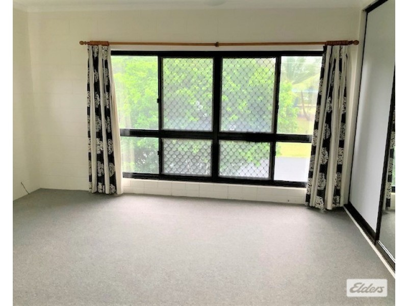 117 Taylor Street, Tully Heads QLD 4854