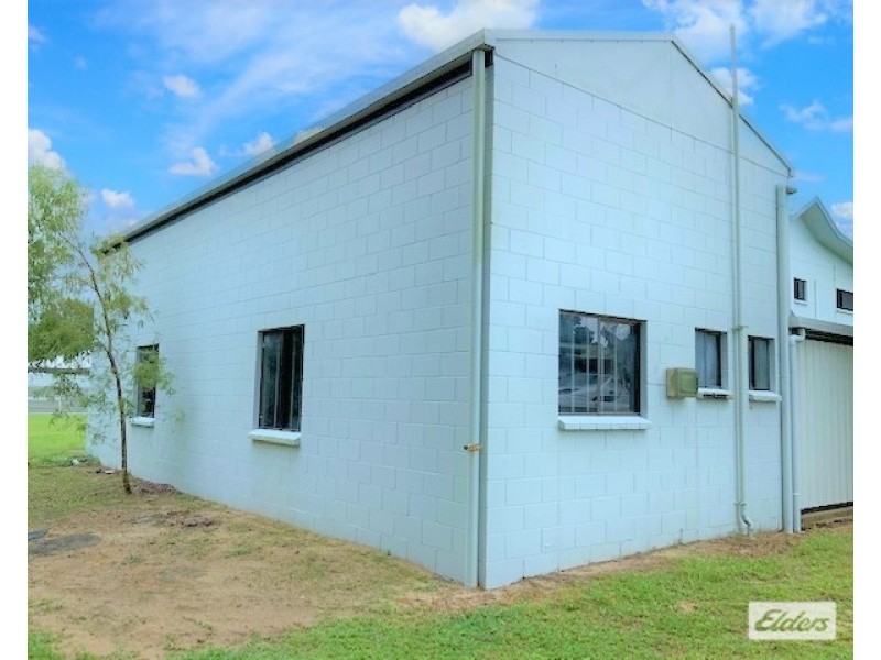 117 Taylor Street, Tully Heads QLD 4854