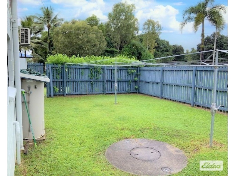 117 Taylor Street, Tully Heads QLD 4854