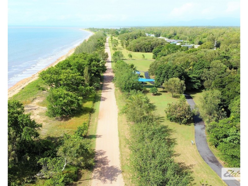 117 Taylor Street, Tully Heads QLD 4854