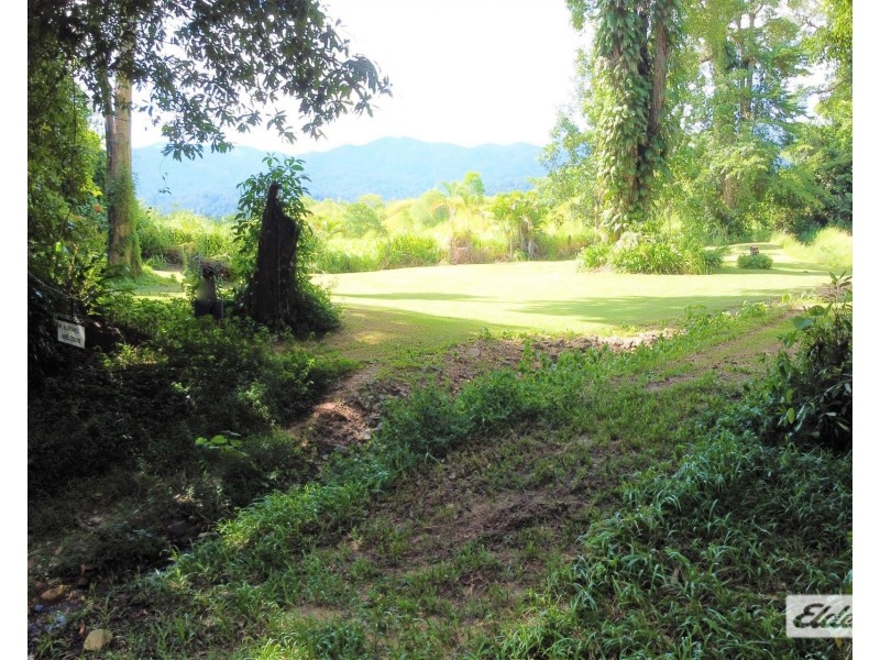 364 Bulgun Road, Bulgun QLD 4854