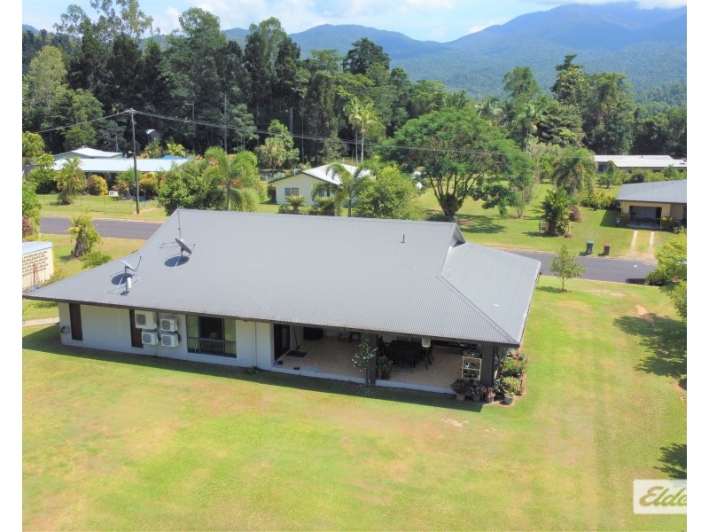 8 Mjv Mcnamara Close, Bulgun QLD 4854