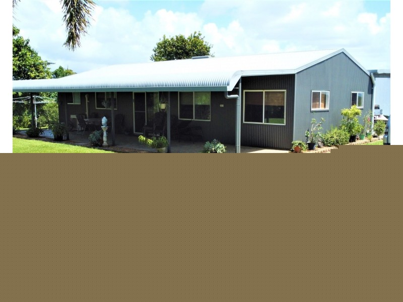 421 Bingil Bay Road, Bingil Bay QLD 4852