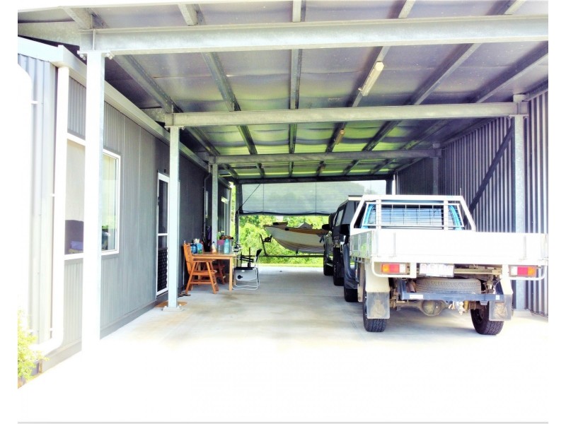 421 Bingil Bay Road, Bingil Bay QLD 4852