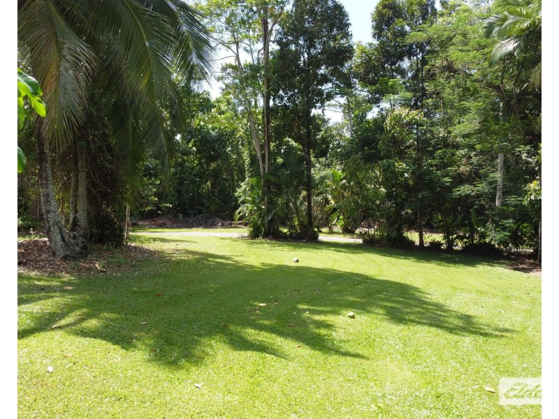 421 Bingil Bay Road, Bingil Bay QLD 4852