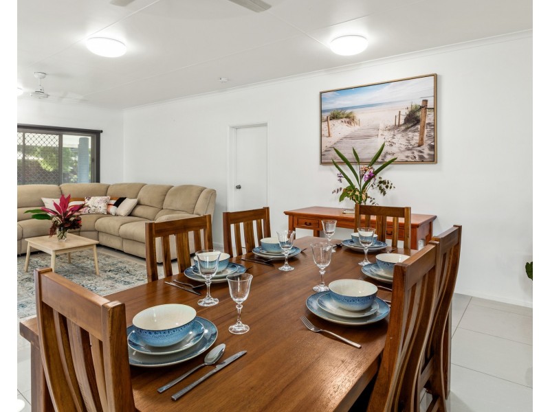 13 Andrews Street, Kurrimine Beach QLD 4871