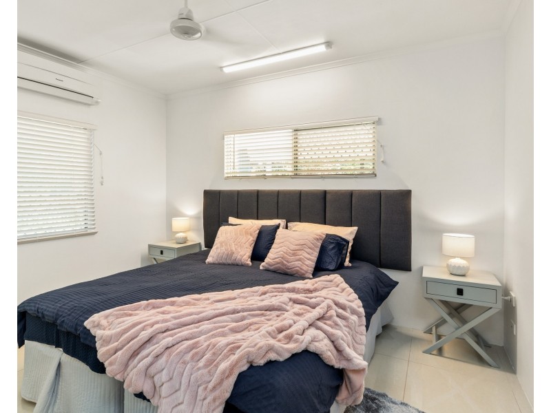 13 Andrews Street, Kurrimine Beach QLD 4871