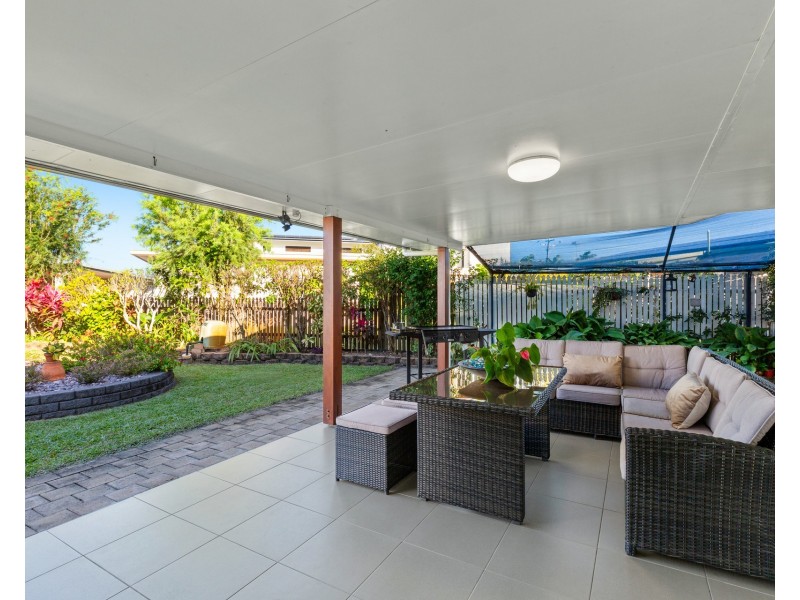 13 Andrews Street, Kurrimine Beach QLD 4871