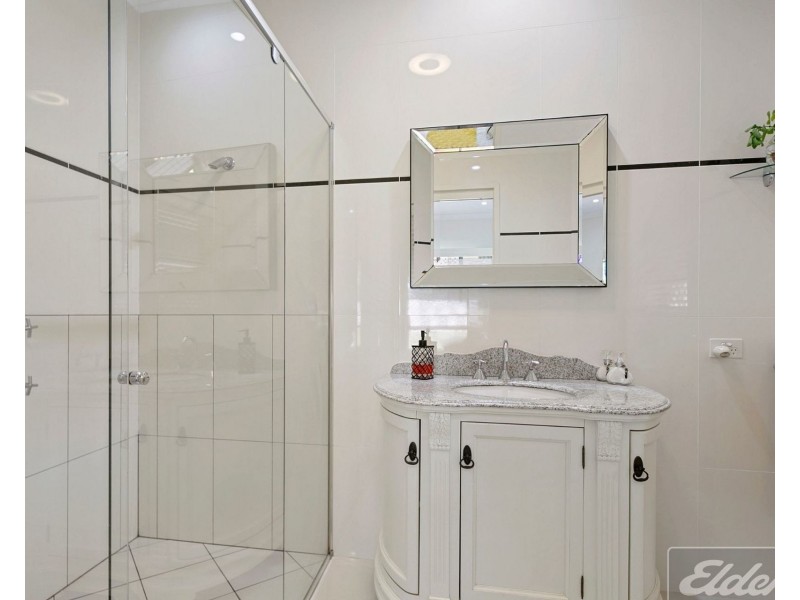 199 Mcintosh Creek Road, Jones Hill QLD 4570