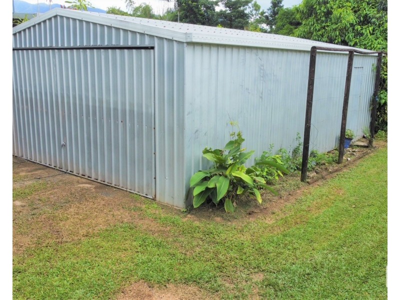 33 Thomas Court, Bulgun QLD 4854