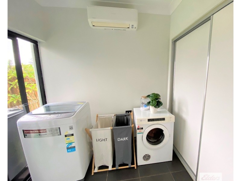 10 Rise Crescent, Mission Beach QLD 4852