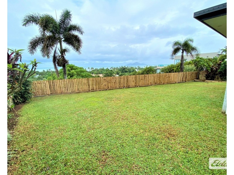 10 Rise Crescent, Mission Beach QLD 4852