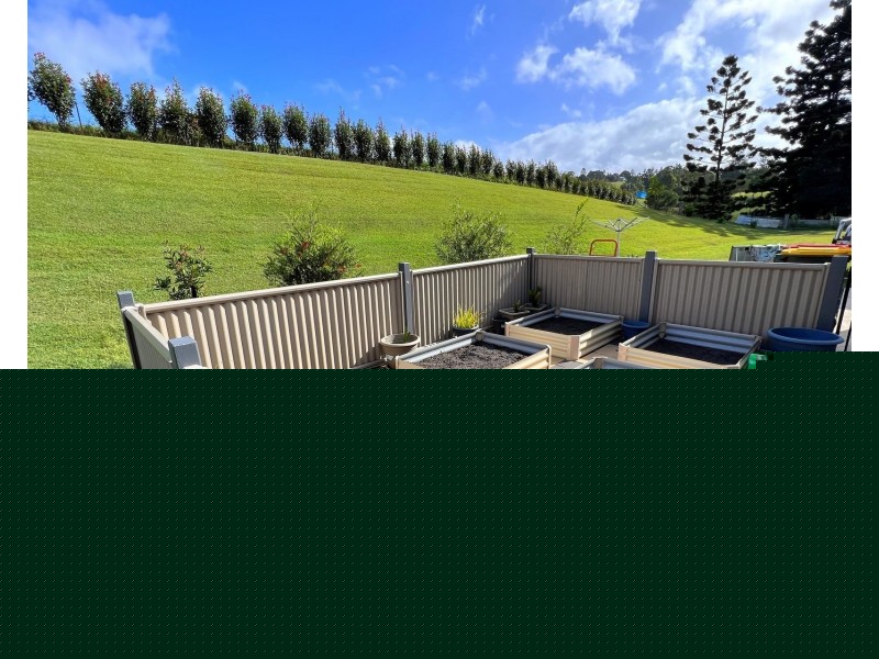 16 Billman Court, Chatsworth QLD 4570