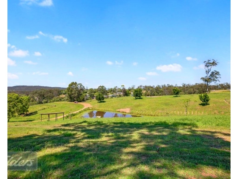 6A Wacal Road, Mothar Mountain QLD 4570