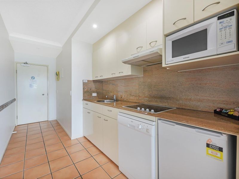 13/146 Alexandra Parade, Alexandra Headland QLD 4572