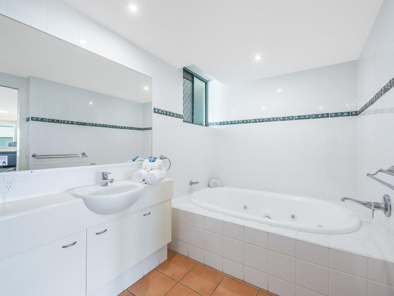 13/146 Alexandra Parade, Alexandra Headland QLD 4572