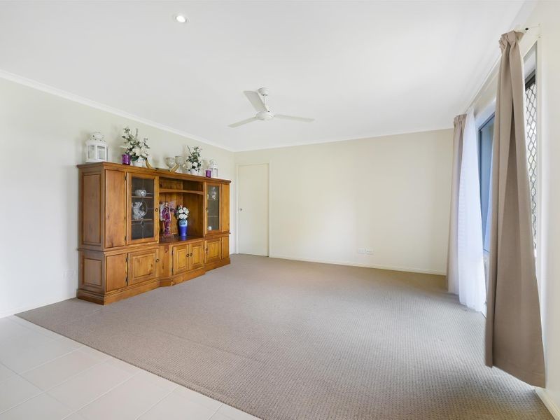 6 Crows Ash Place, Kuluin QLD 4558