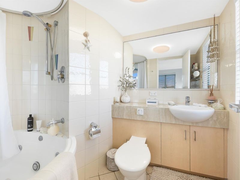 70/188-192 Alexandra Parade, Alexandra Headland QLD 4572