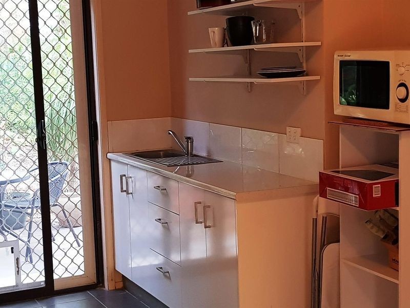 6/2 Balyarta Crescent, Mooloolaba QLD 4557