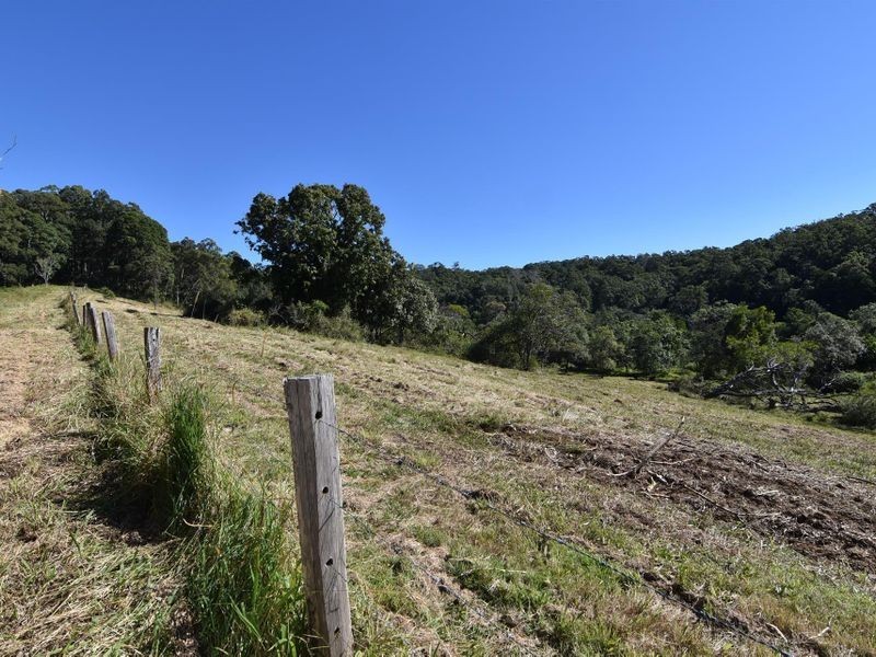 3293 Old Gympie Road, Landsborough QLD 4550