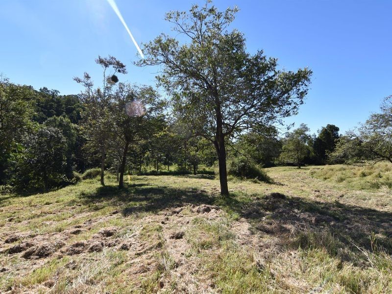 3293 Old Gympie Road, Landsborough QLD 4550