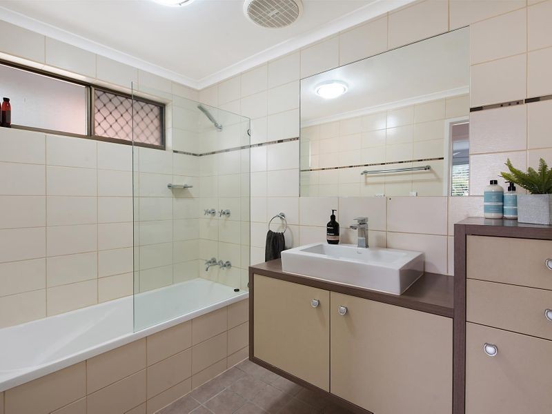 13 Centenary Crescent, Maroochydore QLD 4558