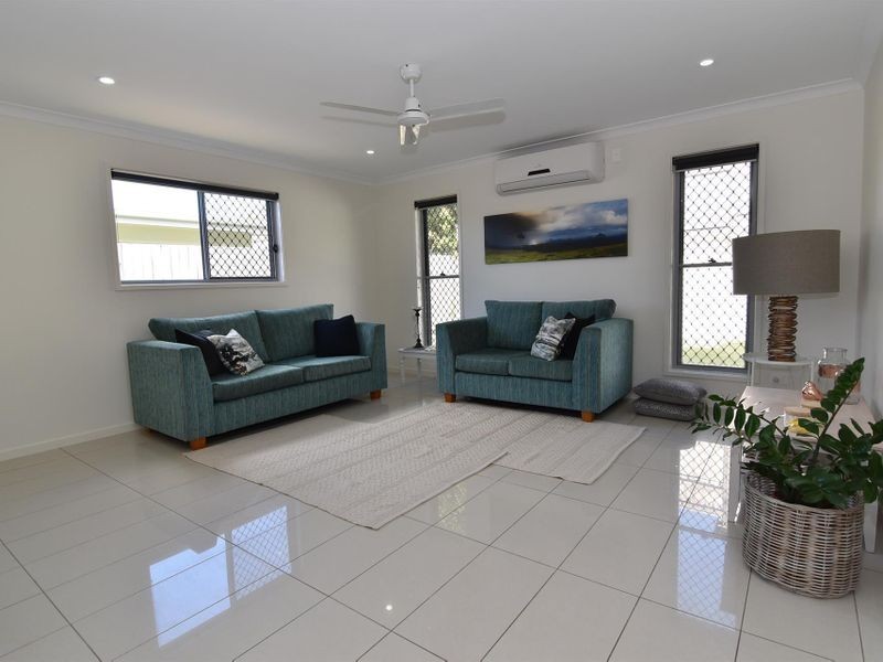 69 Wilderness Circuit, Little Mountain QLD 4551