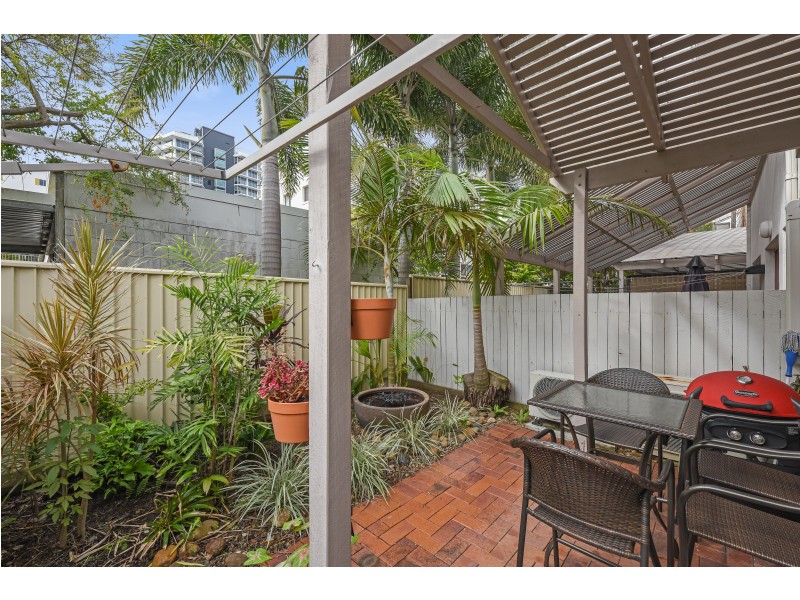 5/7 Fifth Avenue, Maroochydore QLD 4558