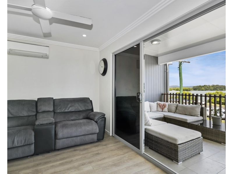 1/327 Bradman Avenue, Maroochydore QLD 4558