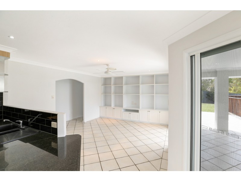 8 Nara Court, Buderim QLD 4556