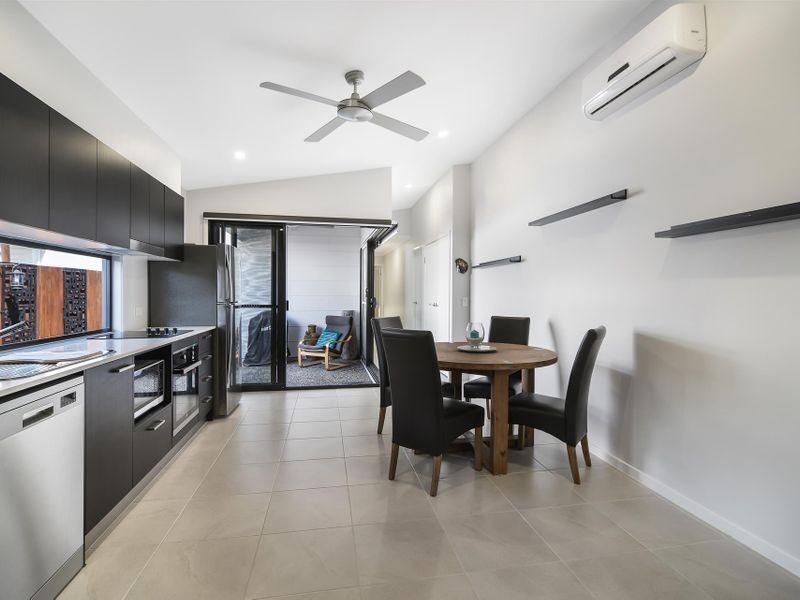 6B Prudence Place, Meridan Plains QLD 4551