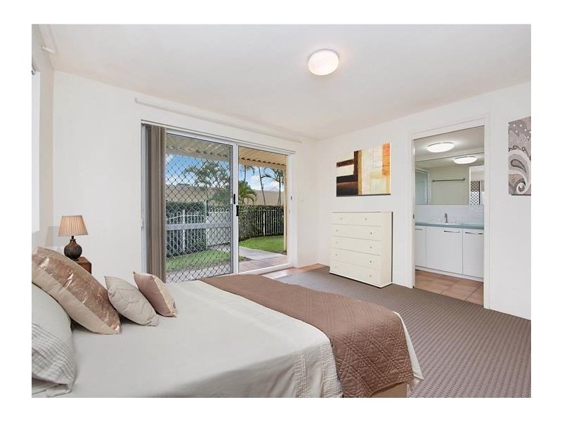 1/15 Bindaree Crescent, Mooloolaba QLD 4557