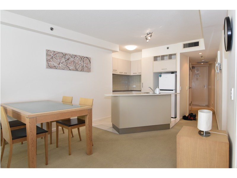 304/19 First Avenue, Mooloolaba QLD 4557