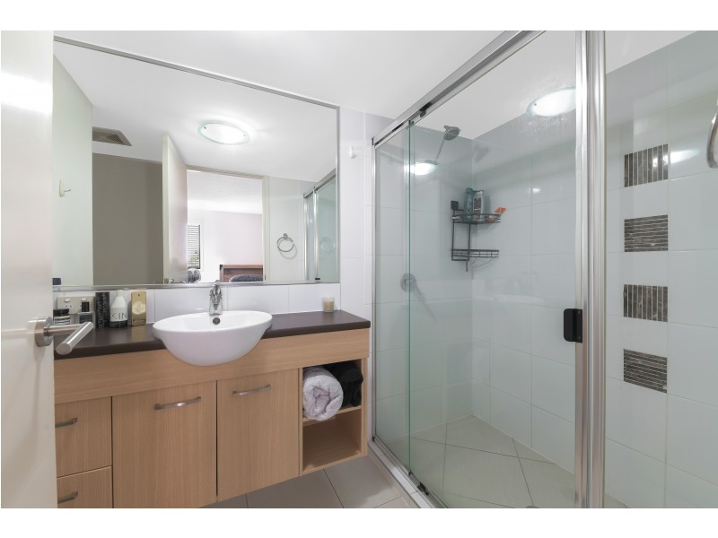 32/10 Grand Parade, Parrearra QLD 4575