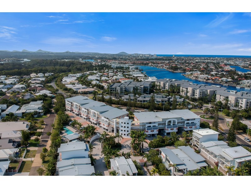 32/10 Grand Parade, Parrearra QLD 4575