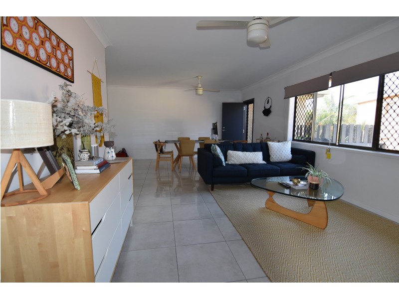 4/30 Camfield Street, Alexandra Headland QLD 4572