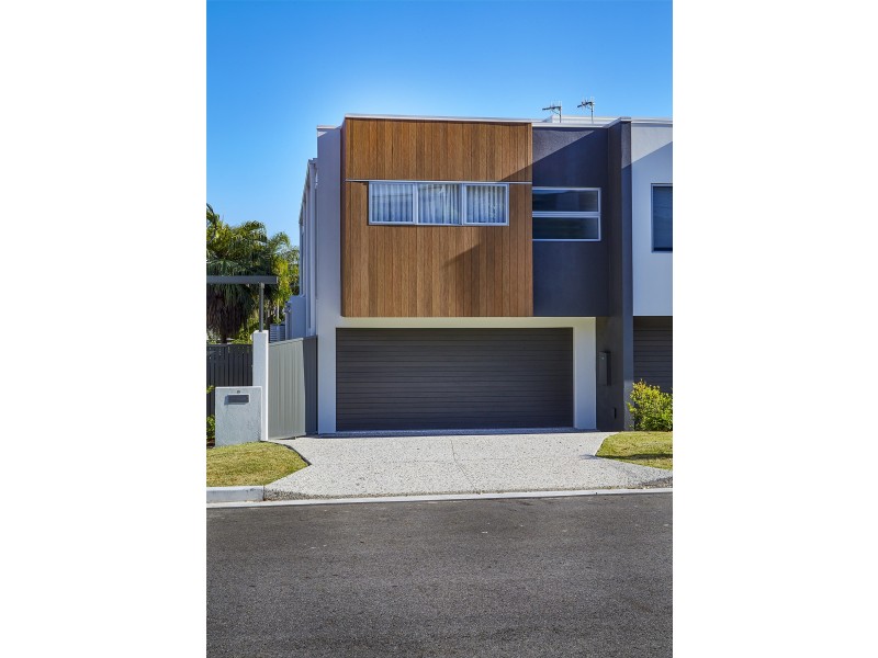 1/6 William Street, Alexandra Headland QLD 4572