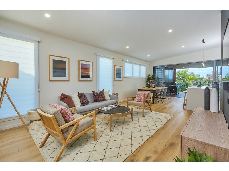 1/6 William Street, Alexandra Headland QLD 4572