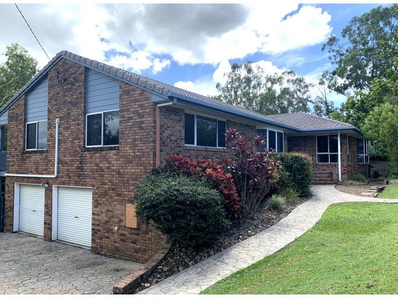 2 Ridgewood Road, Little Mountain QLD 4551