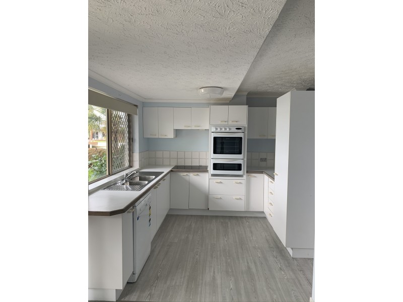 2/123 Brisbane Road, Mooloolaba QLD 4557