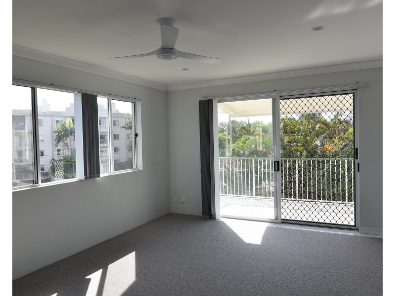 8/51-53 Beach Parade, Maroochydore QLD 4558