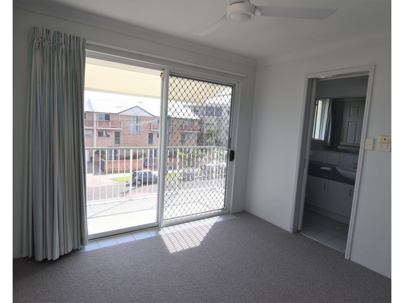 8/51-53 Beach Parade, Maroochydore QLD 4558