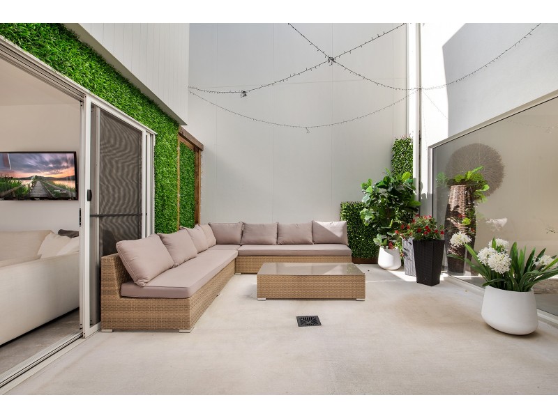 79 St Quentin Avenue, Maroochydore QLD 4558