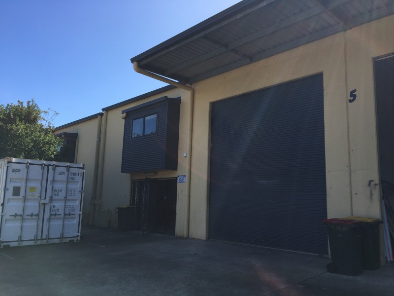 1/5  Neumann court, Kunda Park QLD 4556