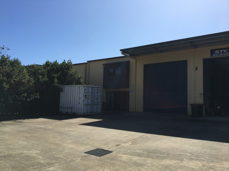 1/5  Neumann court, Kunda Park QLD 4556