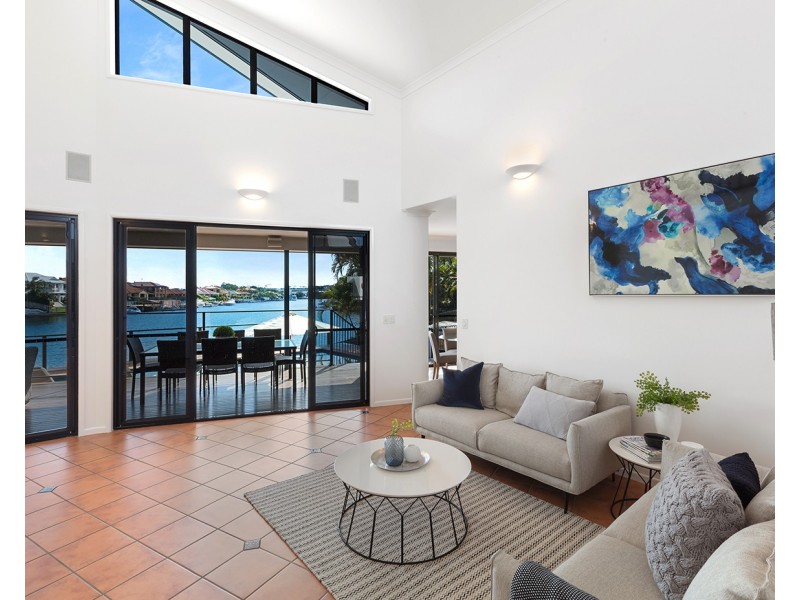 98 Sunbird Chase, Parrearra QLD 4575