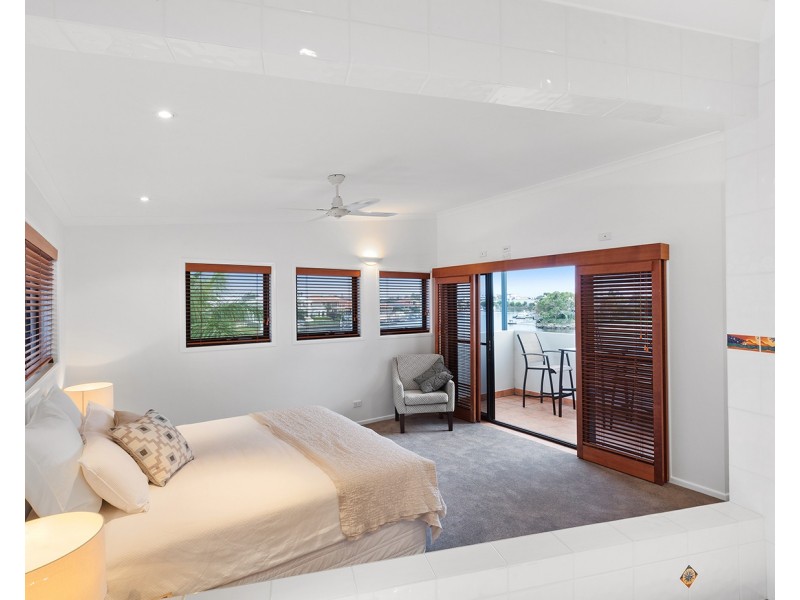 98 Sunbird Chase, Parrearra QLD 4575