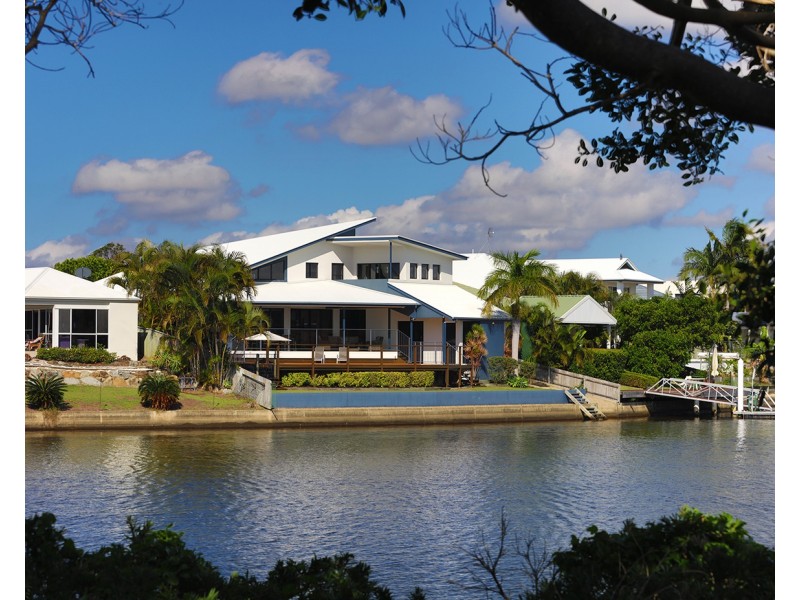 98 Sunbird Chase, Parrearra QLD 4575