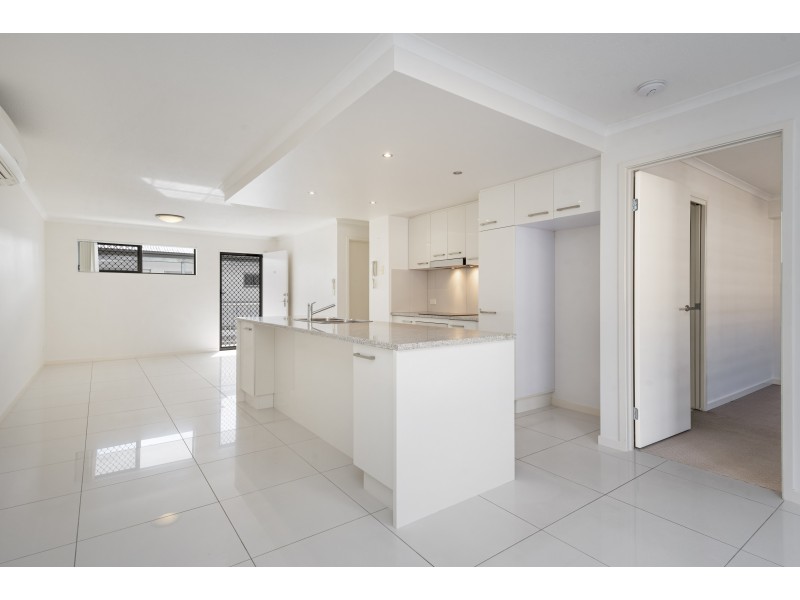 55/40 Primary School Court, Maroochydore QLD 4558