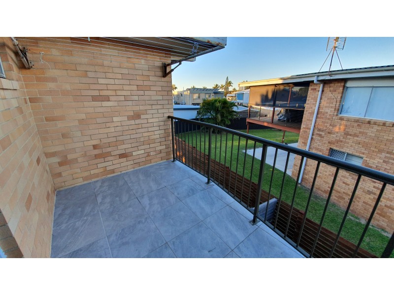 12 Oomoo Street, Buddina QLD 4575